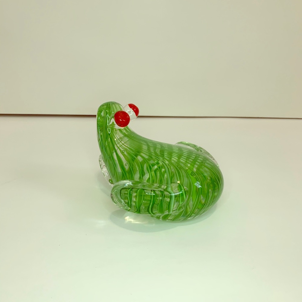 Frog paperweight
